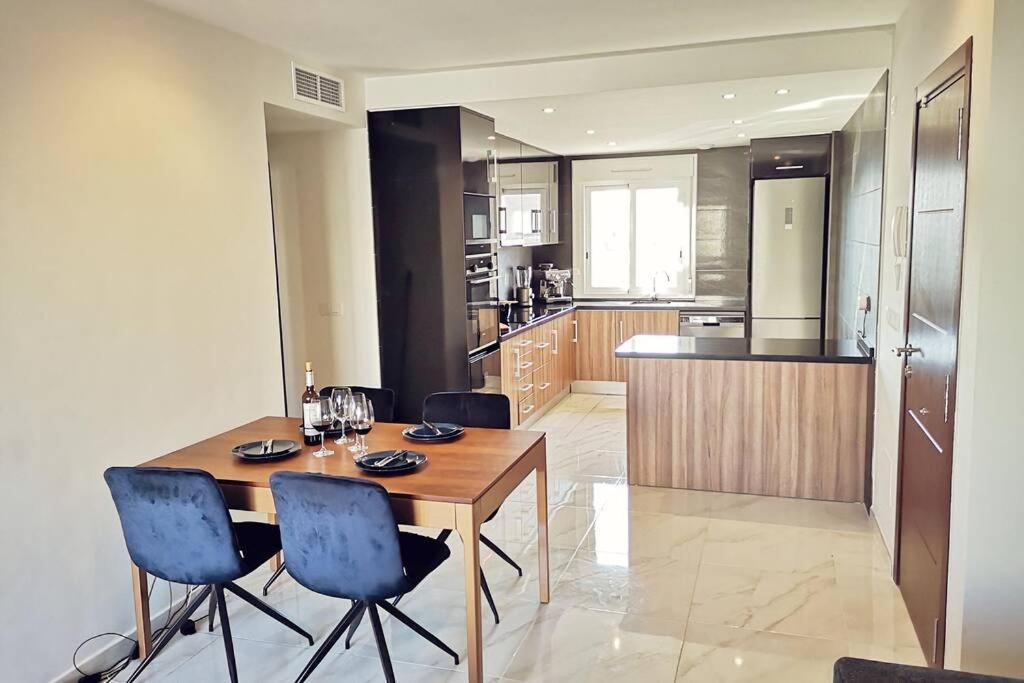 Black Sun. Modern Penthouse In Torrevieja Ngoại thất bức ảnh